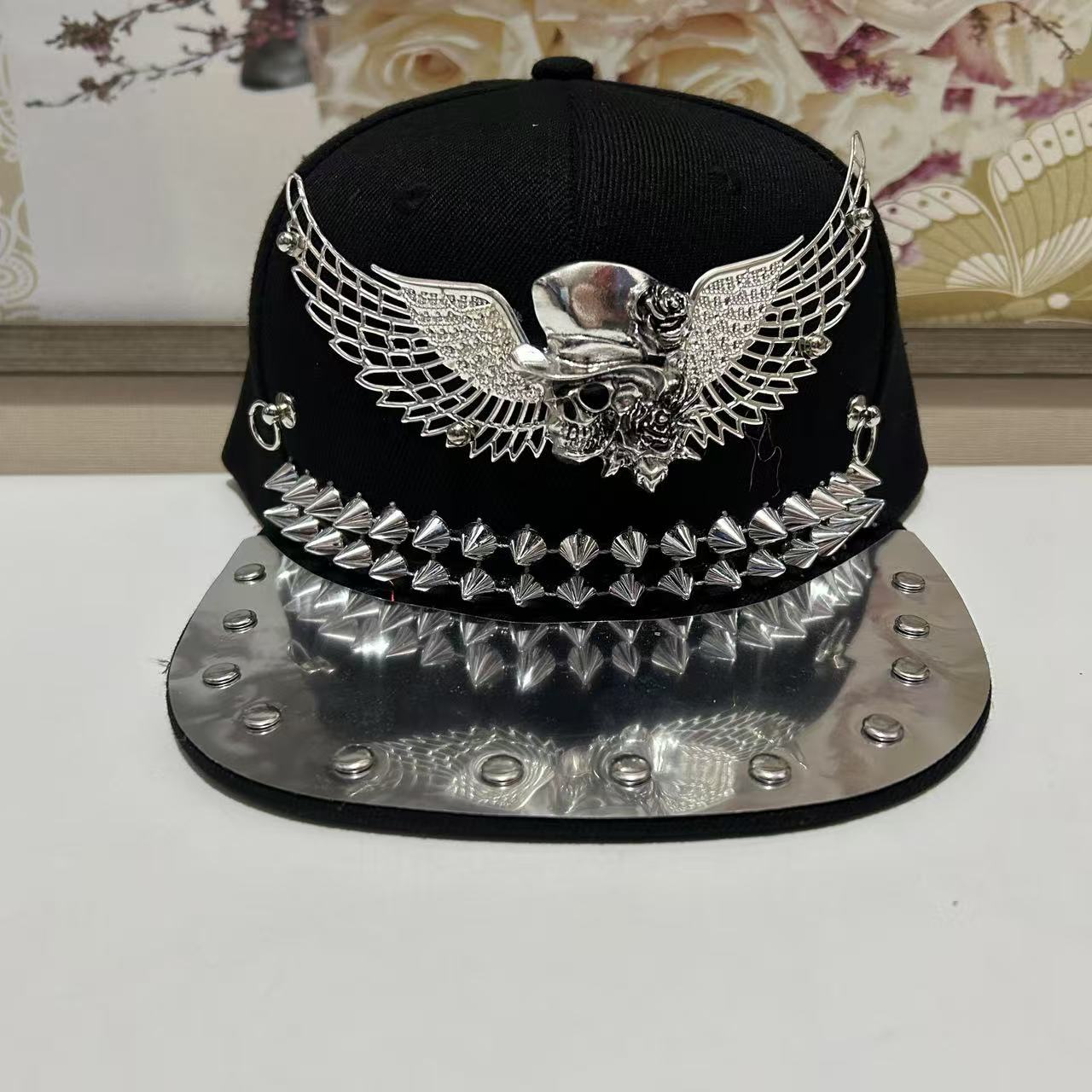 Erkekler ve kadınlar için yeni - Street Fashion Roma incelemesi ve fiyatı