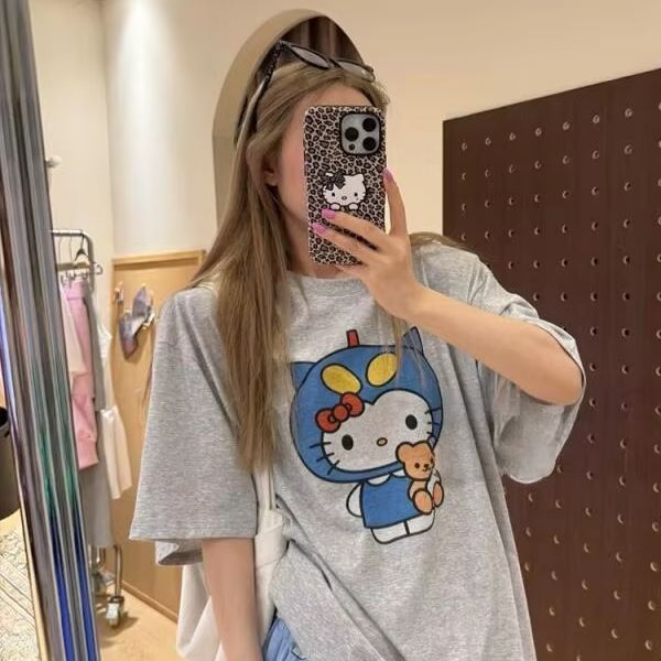 Kısa Kollu Hello Kitty Baskılı - Street Fashion Designers incelemesi ve fiyatı